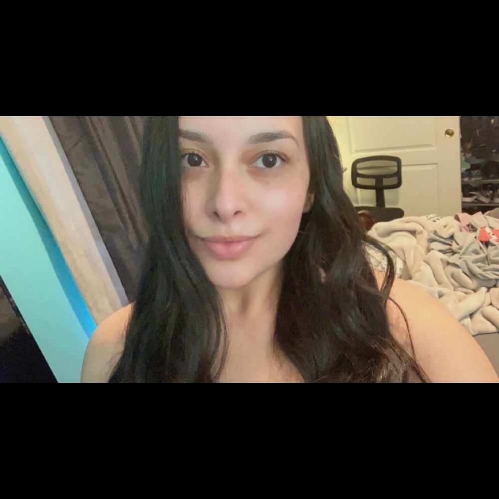 Meet your Posher, Alyissa